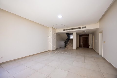 Townhouse de 4 dormitorios en Abu Dhabi, UAE No. 89863 21