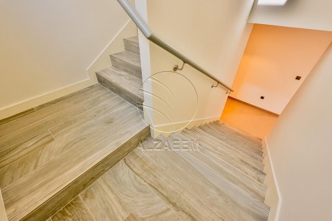 Villa de 4 dormitorios en  Yas Island, UAE No. 89875 12