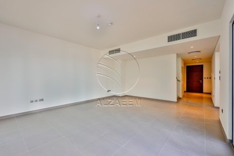 Villa de 4 dormitorios en  Yas Island, UAE No. 89875 16