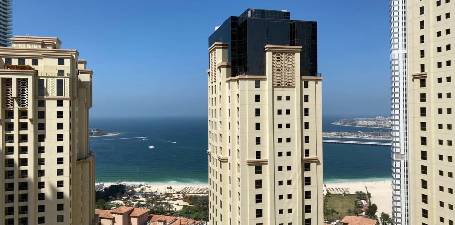 3 bedrooms Apartment in Dubai, UAE No. 56130