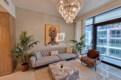 Appartement de 2 chambres à EMAAR Beachfront, UAE No. 77447 3