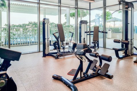Appartement de 2 chambres à EMAAR Beachfront, UAE No. 77447 15