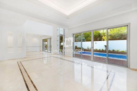 Villa de 4 dormitorios en District One, UAE No. 77455 3