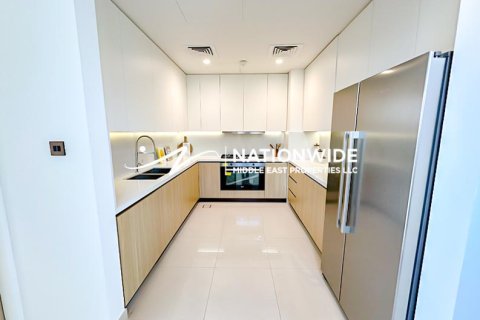 Villa de 4 dormitorios en Abu Dhabi, UAE No. 81673 7