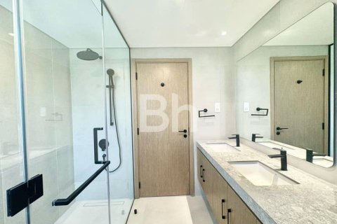 Вилла с 4 спальнями в Dubai Land, ОАЭ №87245 14