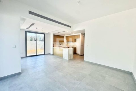 Вилла с 4 спальнями в Dubai Land, ОАЭ №87245 1