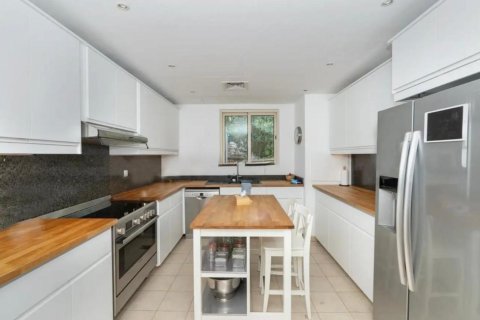 Villa de 4 chambres à Jumeirah Islands, UAE No. 87845 8