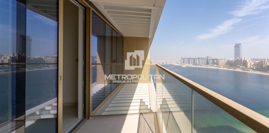 Квартира с 1 спальней в EMAAR Beachfront, ОАЭ №78499