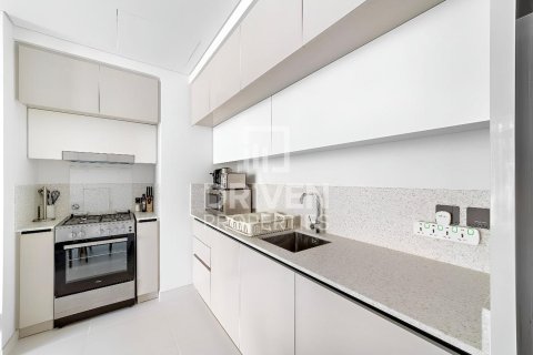 Квартира с 1 спальней в EMAAR Beachfront, ОАЭ №84735 15