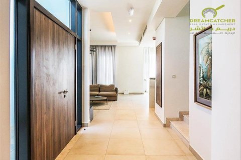 3 bedrooms Villa in Mina Al Arab, UAE No. 75259 19