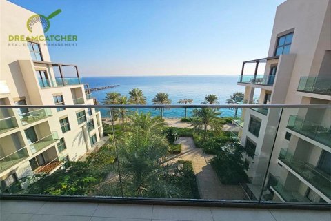 Apartment de 3 dormitorios en Sharm, UAE No. 75274 2