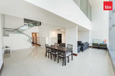 Duplex de 3 chambres à Dubai, UAE No. 103339 5