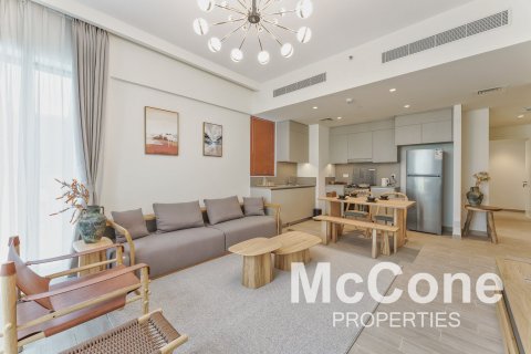Квартира с 2 спальнями в Creek Beach, ОАЭ №74154 3