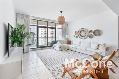 Apartment de 2 dormitorios en The Links, UAE No. 74704 5