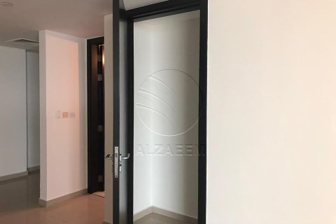 2 bedrooms Apartment in Al Reem Island, UAE No. 90158 10