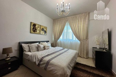 Apartment de 1 dormitorio en Golf Towers, UAE No. 66878 10