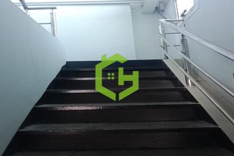 929مربع، مستودع في Al Qusais Industrial Area, الإمارات العربية المتحدة رقم 92148 8