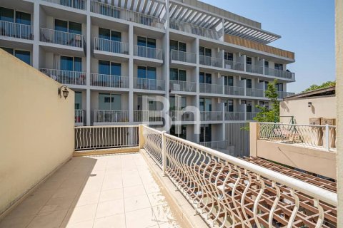 Villa de 4 dormitorios en Jumeirah Village Circle, UAE No. 64442 9