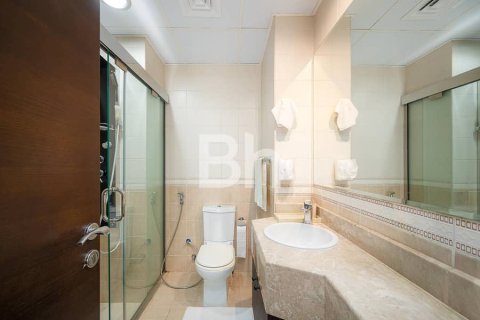 Villa de 4 dormitorios en Jumeirah Village Circle, UAE No. 64442 7
