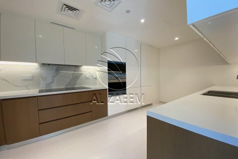 Apartment de 3 dormitorios en  Saadiyat Cultural District, UAE No. 91456 10