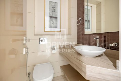 Apartment de 3 dormitorios en DAMAC Towers by Paramount, UAE No. 84188 14