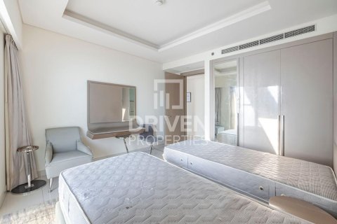 Apartment de 3 dormitorios en DAMAC Towers by Paramount, UAE No. 84188 12