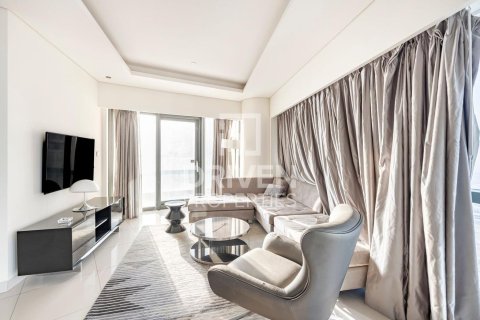 Apartment de 3 dormitorios en DAMAC Towers by Paramount, UAE No. 84188 3