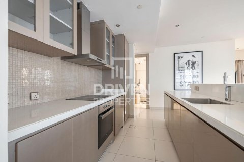 Apartment de 3 dormitorios en DAMAC Towers by Paramount, UAE No. 84188 18