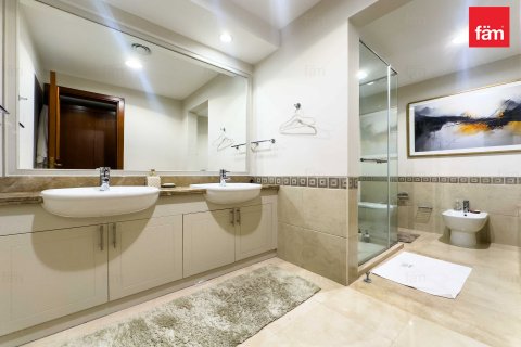 3 bedrooms Townhouse  No. 107312 21
