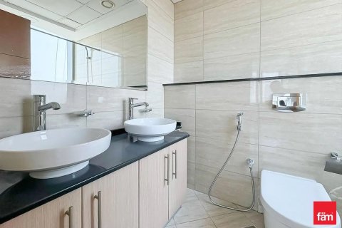 Квартира с 3 спальнями  №107318 6