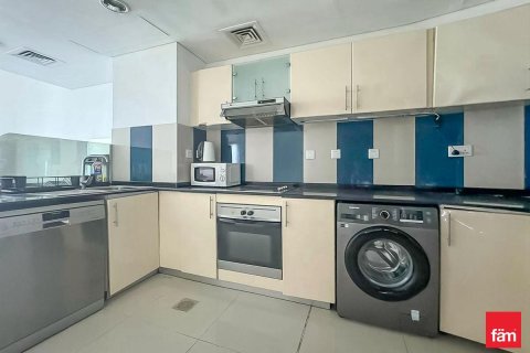 Квартира с 3 спальнями  №107318 7