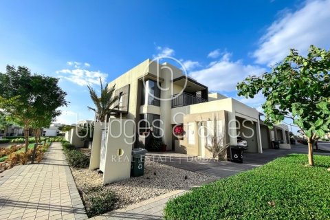 Villa de 5 dormitorios en Dubai Hills Estate, UAE No. 102414 2