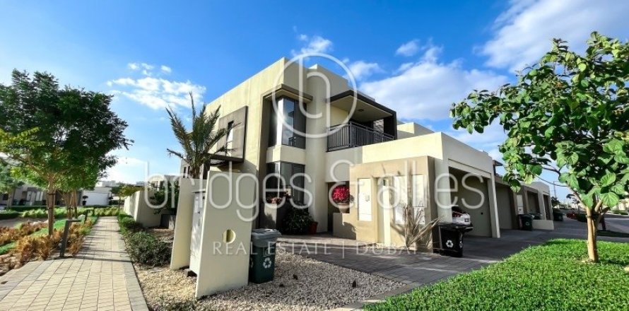 Villa de 5 chambres à Dubai Hills Estate, UAE No. 102414