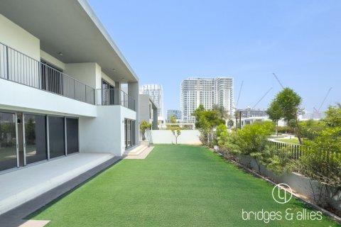 Villa de 5 dormitorios en Dubai Hills Estate, UAE No. 102421 3