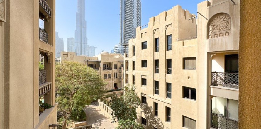 2 bedrooms Apartment in Old Town, UAE No. 102419
