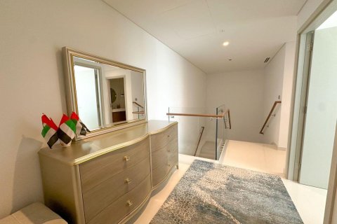 4 غرف نوم شقة في EMAAR Beachfront, الإمارات العربية المتحدة رقم 99884 16