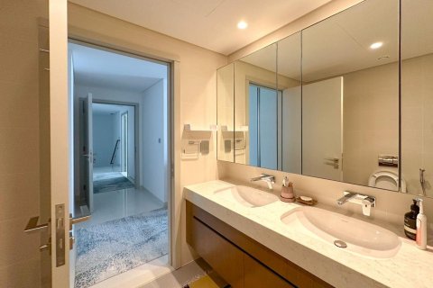 4 غرف نوم شقة في EMAAR Beachfront, الإمارات العربية المتحدة رقم 99884 19
