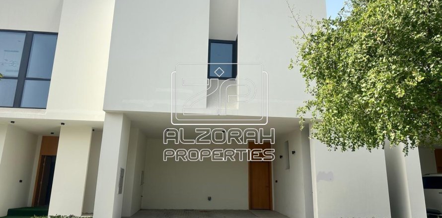 4 غرف نوم فيلا في Al Zorah, الإمارات العربية المتحدة رقم 75858