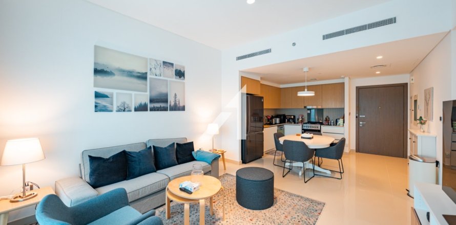 Квартира с 2 спальнями в 17 Icon Bay, ОАЭ №90869