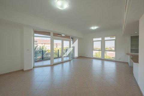 2 bedrooms Apartment in Dubai, UAE No. 90870 1