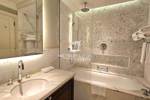2 bedrooms Hotel Apartment in Downtown Dubai (Downtown Burj Dubai), UAE No. 77916 6