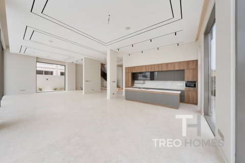 Вилла с 6 спальнями в Jumeirah Park, ОАЭ №73837 10