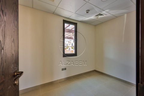 2 bedrooms Townhouse in Khalifa City, UAE No. 91002 13