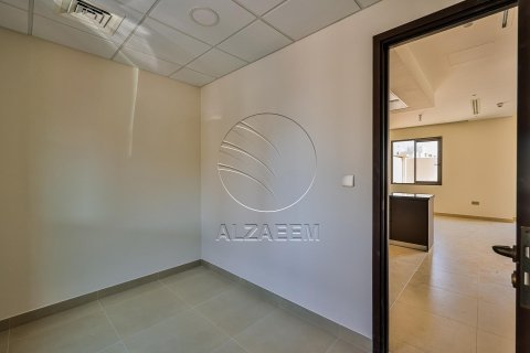 2 bedrooms Townhouse in Khalifa City, UAE No. 91002 11