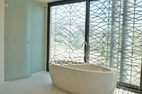 4 bedrooms Villa in Al Gurm, UAE No. 91003 3