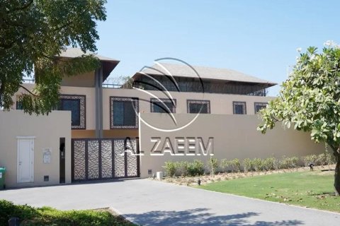 4 bedrooms Villa in Al Gurm, UAE No. 91003 17