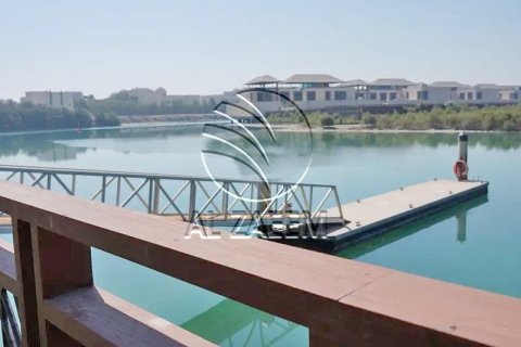 4 bedrooms Villa in Al Gurm, UAE No. 91003 18