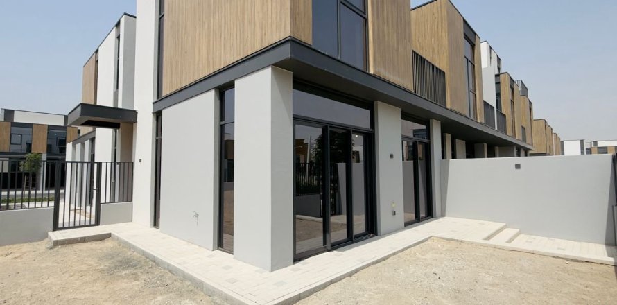 Townhouse de 4 chambres à Dubai, UAE No. 99975