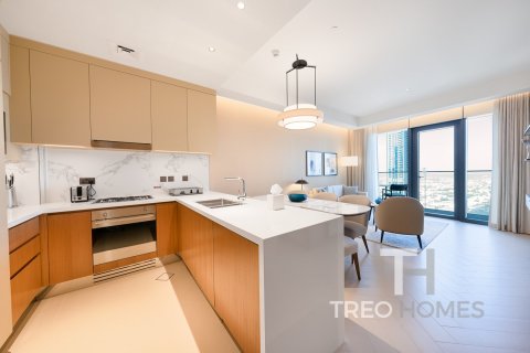2 bedrooms Apartment in Burj Khalifa, UAE No. 73902 6