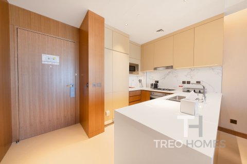 2 bedrooms Apartment in Burj Khalifa, UAE No. 73902 7
